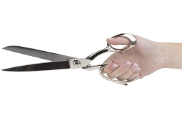 SMEs to cut staff, scissors