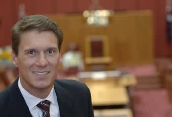 Cory Bernardi commits to advice deregulation