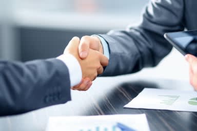 Midwinter inks deal with listed licensee