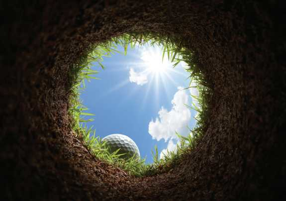 Golf hole